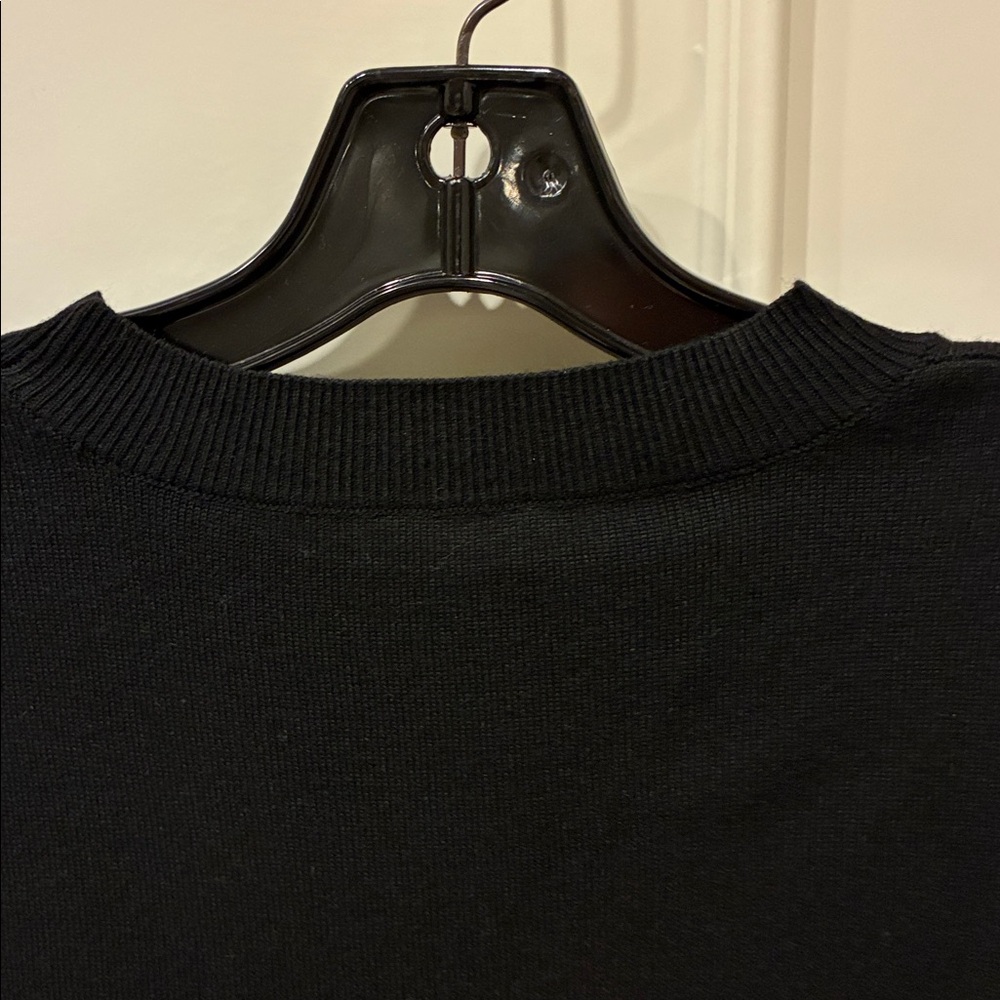 Avara Sweater - Picture 4 of 6